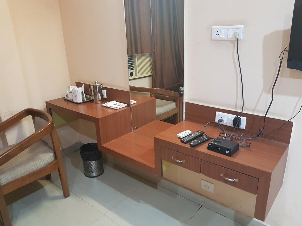 Hotel Simla Siliguri Exterior photo