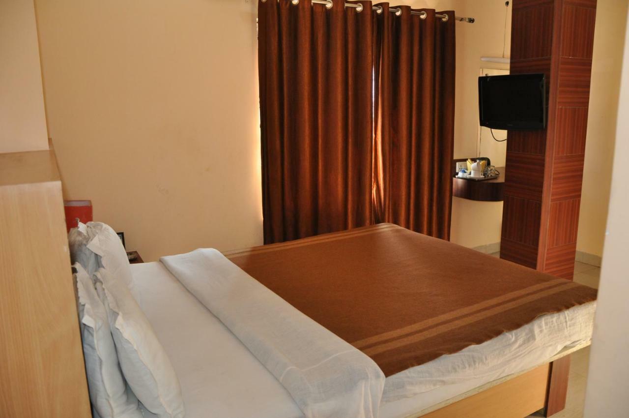 Hotel Simla Siliguri Exterior photo